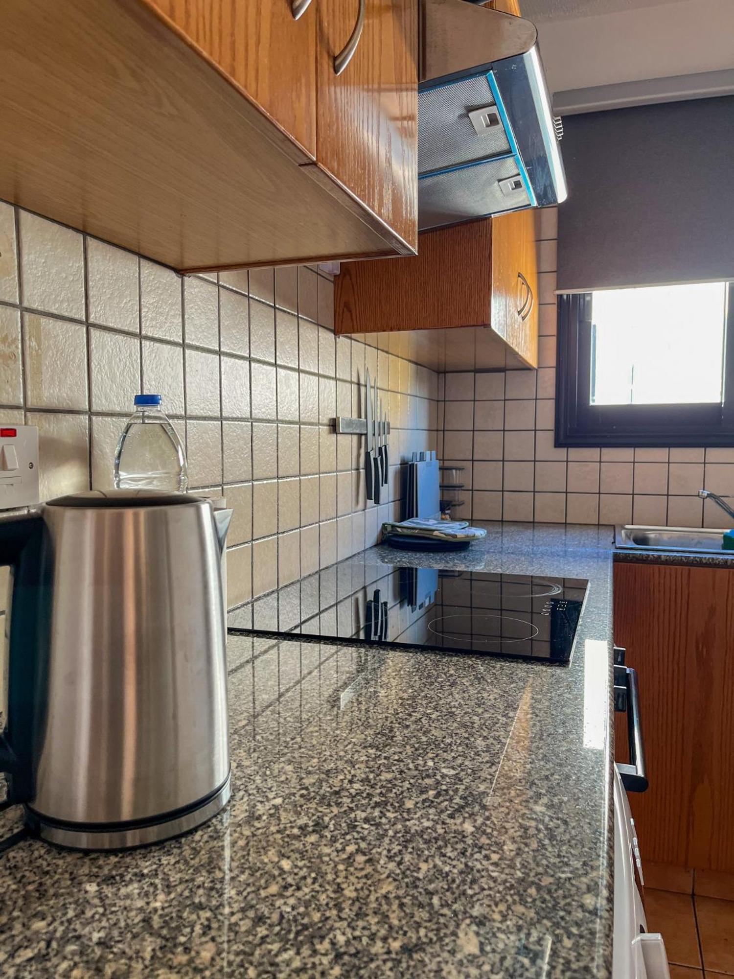 Nissus Urban Vandrehjem Ayia Napa Værelse billede